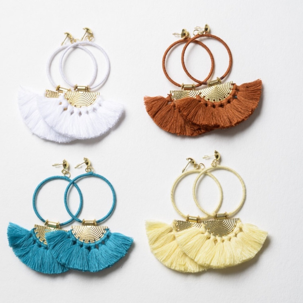 🆕 Bohemian Hoop Drop Tassel Fan Earrings - Picture 3 of 3